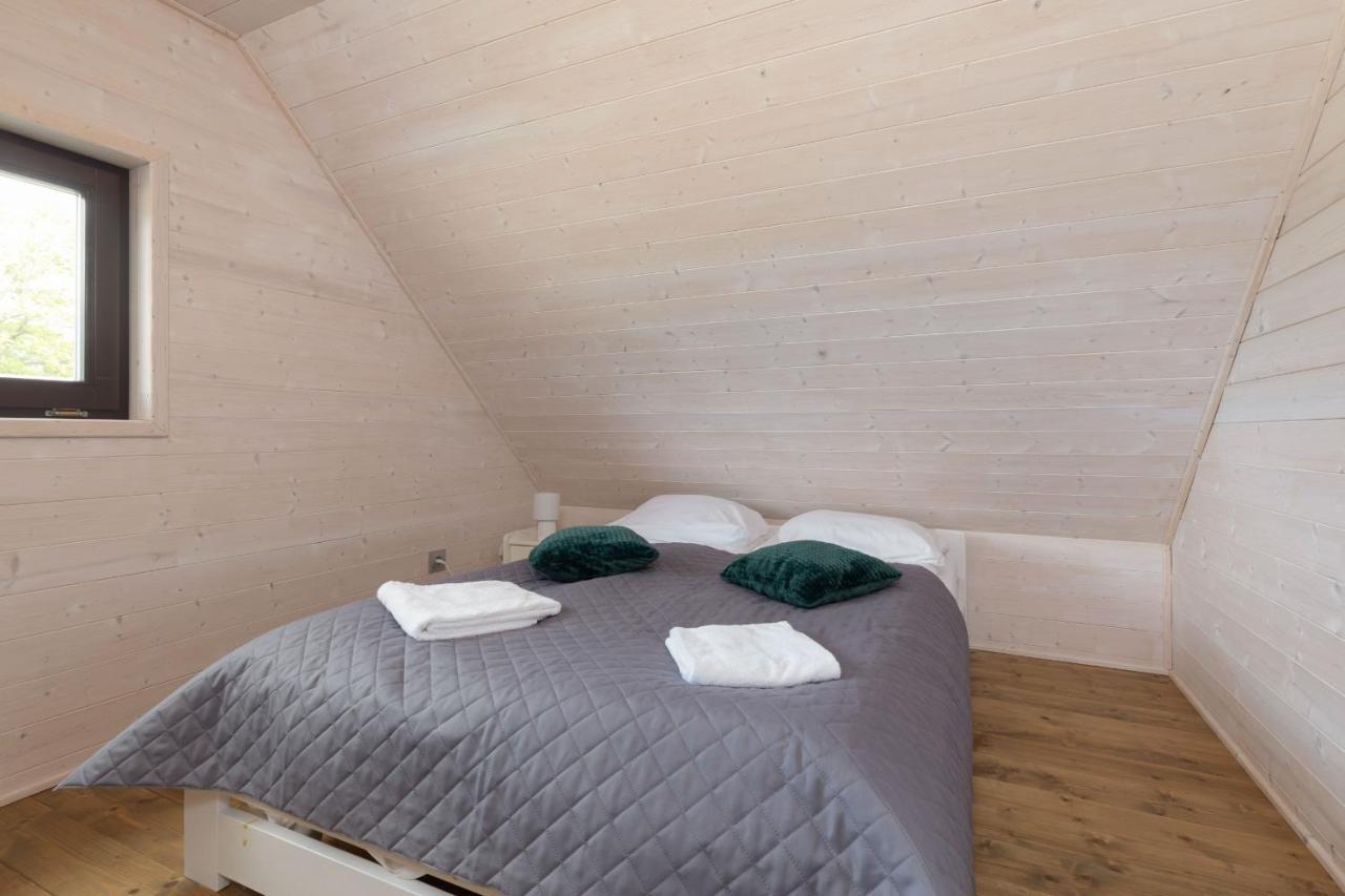 Strzezenice Domek Wakacyjny By Noclegi Renters Esterno foto