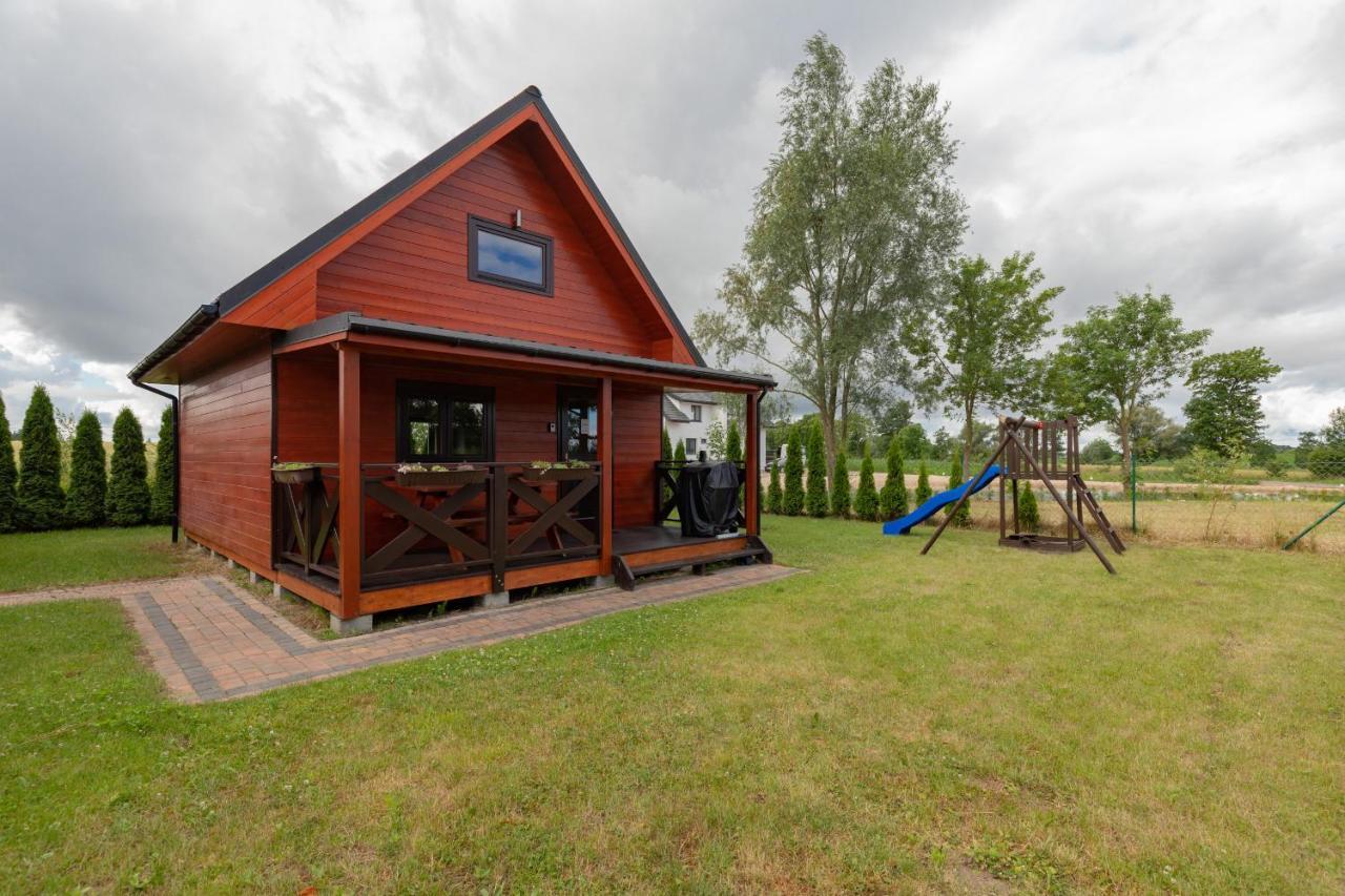 Strzezenice Domek Wakacyjny By Noclegi Renters Esterno foto