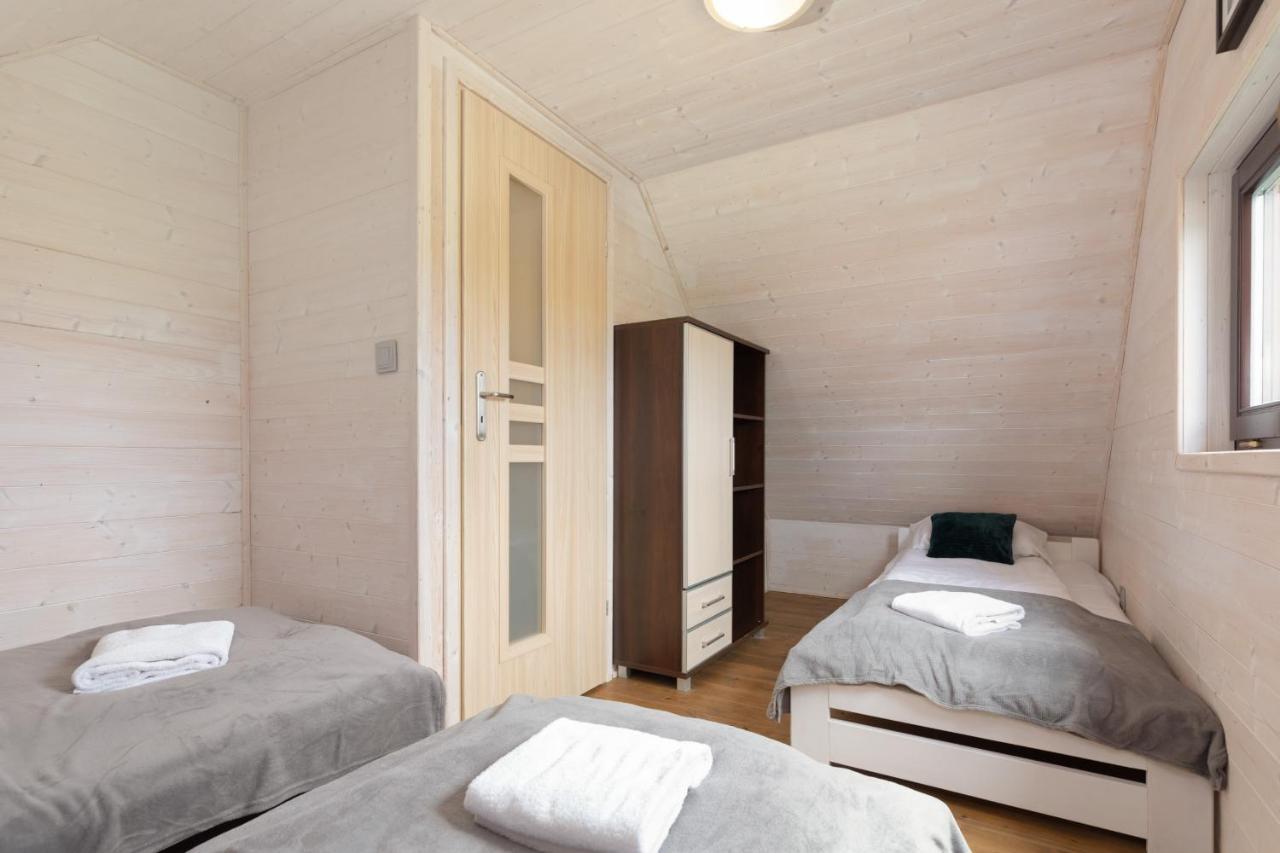 Strzezenice Domek Wakacyjny By Noclegi Renters Esterno foto